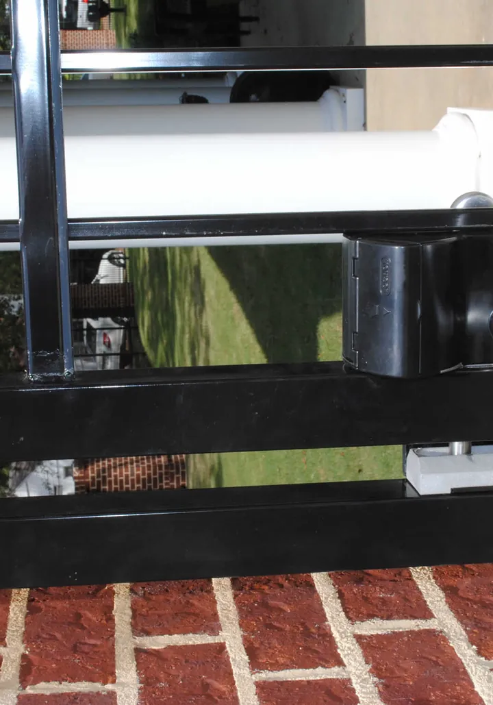 Operator arm and hardware