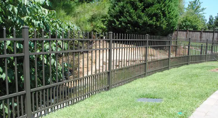 Ornamental aluminum run